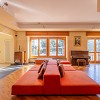 Viale Modugno, elegante e ristrutturato appartamento in villa con grande giardino